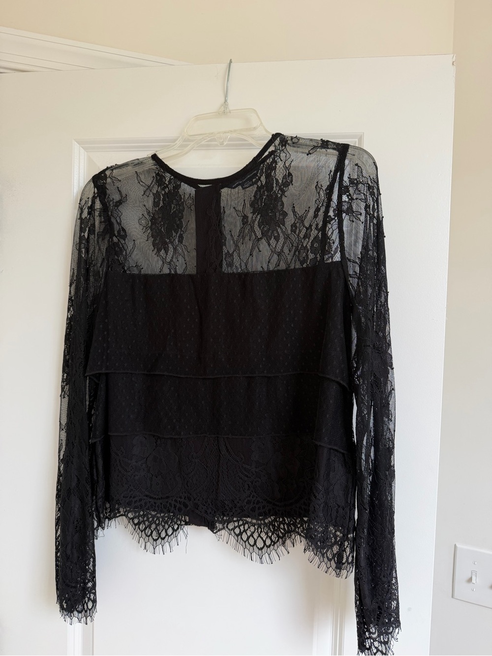 American Eagle Outfitters Black Lace Tiered Long-Sleeve Top